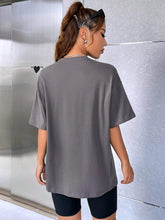 EZwear Car & Letter Graphic Drop Shoulder Tee